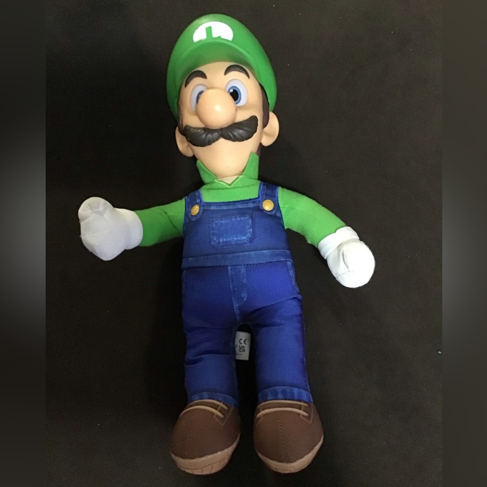 The Super Mario Bros Movie 2023 Luigi Poseable Plush Figure Jacks Pacific Toy